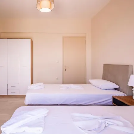 Nadia B * Kalamákion